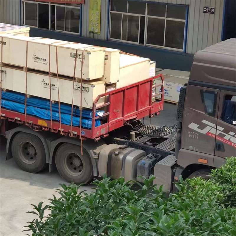 内蒙古呼伦贝尔鄂温克族旗至新疆阿勒泰福海县物流专线，一站式服务，让您的货物畅行无忧